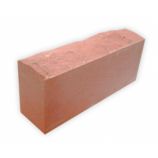Силикатный кирпич 1,4НФ цвет: красный полнотелый лицевой полуторный рустированный тычковый М125-200
