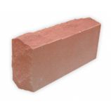 Силикатный кирпич 1,4НФ цвет: красный полнотелый лицевой полуторный рустированный тычковый М125-200